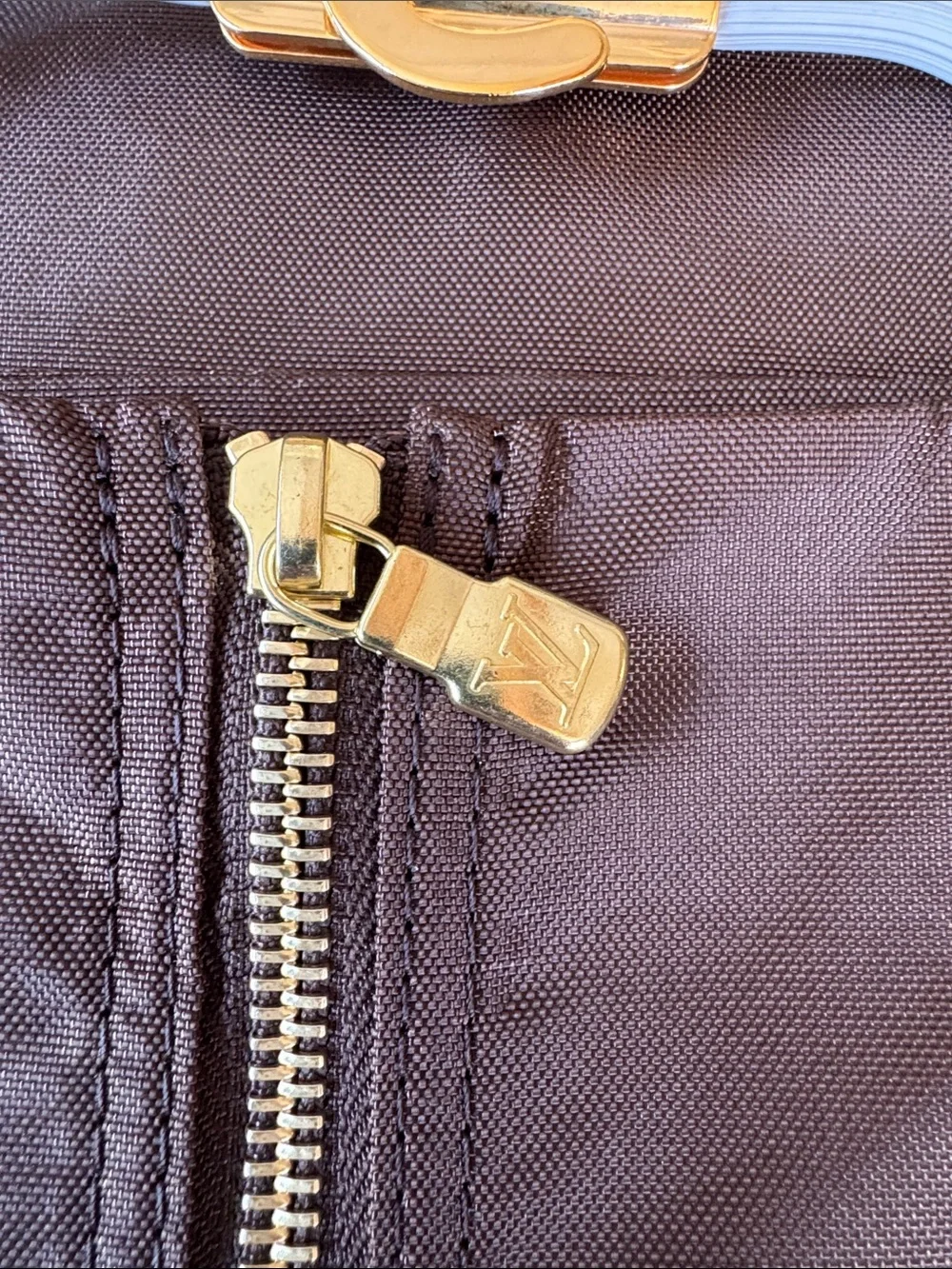 Louis Vuitton this heavy